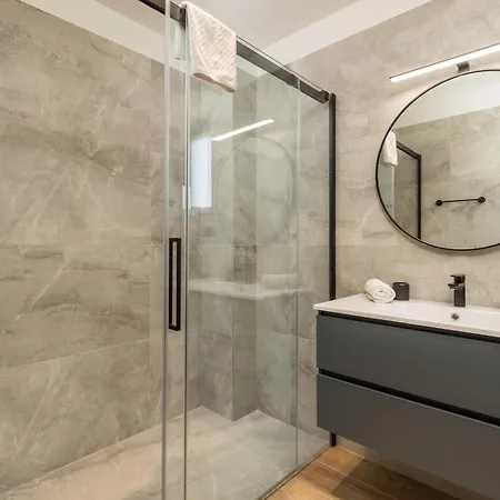 Belinda With Balcony & Private Parking 公寓 奥帕提亚