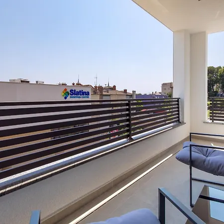 Belinda With Balcony & Private Parking * Opatija