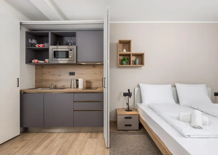 Apartment Belinda With Balcony & Private Parking