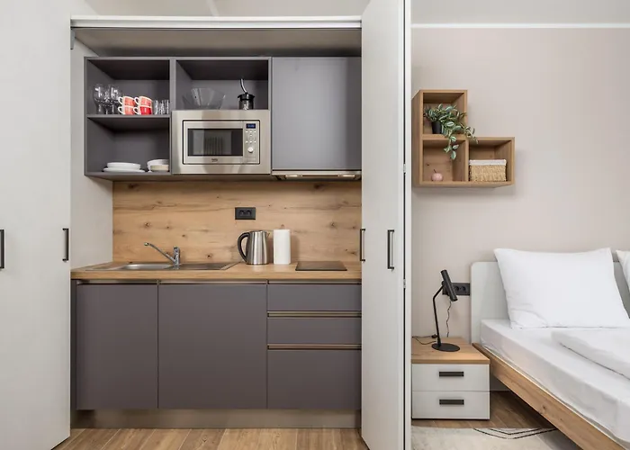 Apartament Belinda With Balcony & Private Parking *