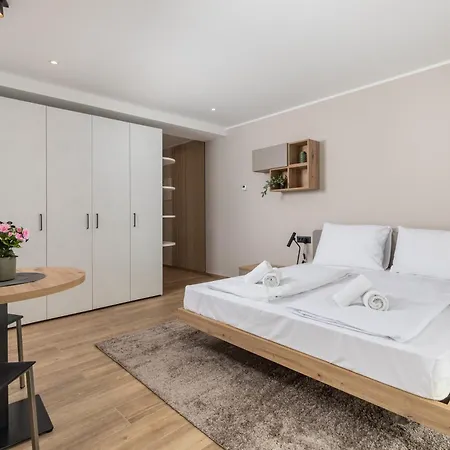 Belinda With Balcony & Private Parking Διαμέρισμα Οπατία