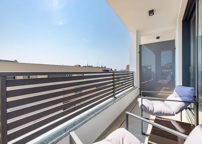 Belinda With Balcony & Private Parking Апартаменты Опатия